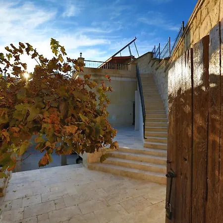 Отель Iris Cave Cappadocia