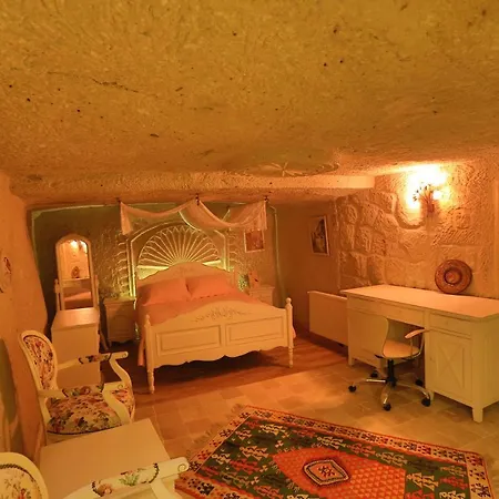 Отель Iris Cave Cappadocia *